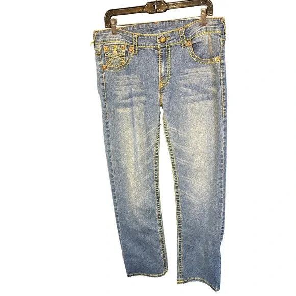 True Religion Sarah Big T Straight Leg Jeans Blue Yellow Stitch Size 31 USA - Picture 1 of 7